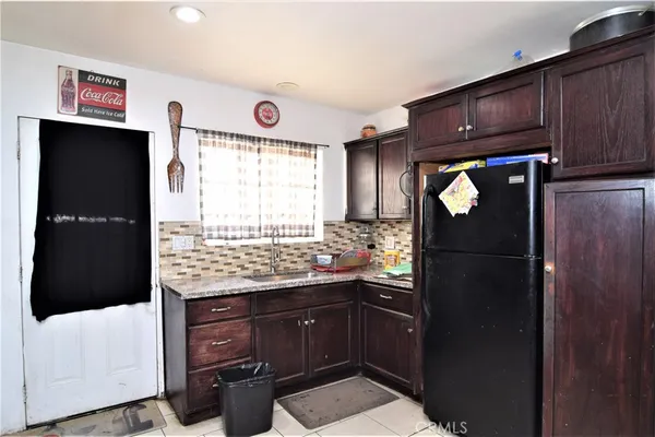$1,050,000 | 14807 Oro Grande Street, Sylmar, CA 91342