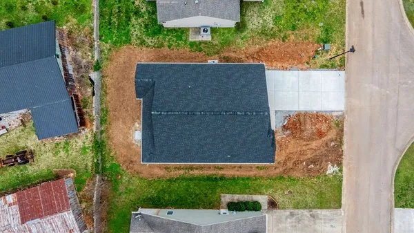 $289,900 | 104 Bee Line Way, Trenton, KY 42286