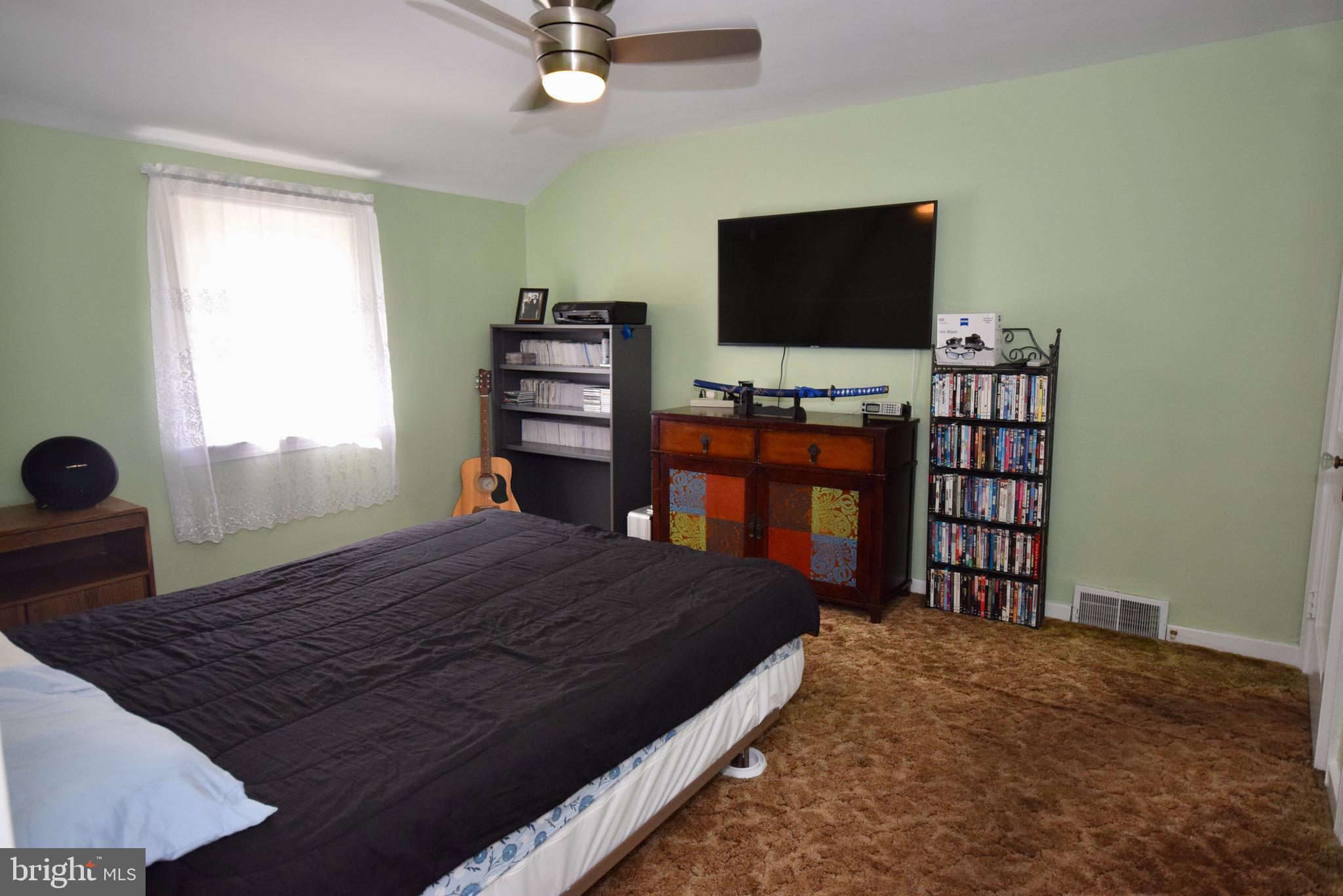 1215 Meadow Road Woodlyn, PA 19094 - Photo 22 of 31 Gallery Image 22