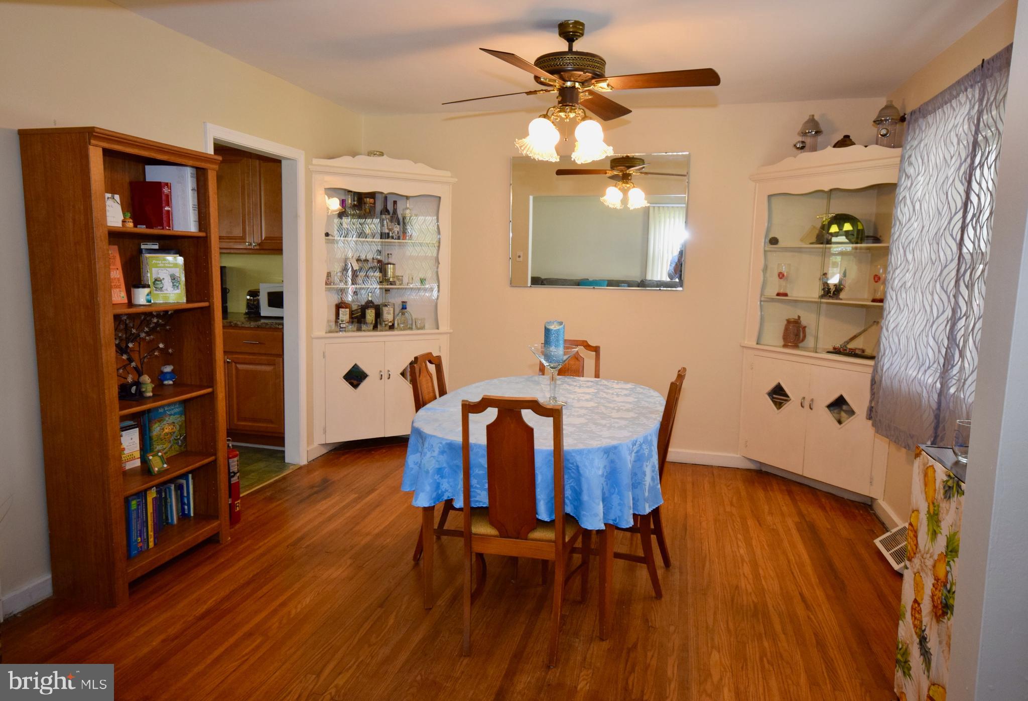 1215 Meadow Road Woodlyn, PA 19094 - Photo 8 of 31 Gallery Image 8