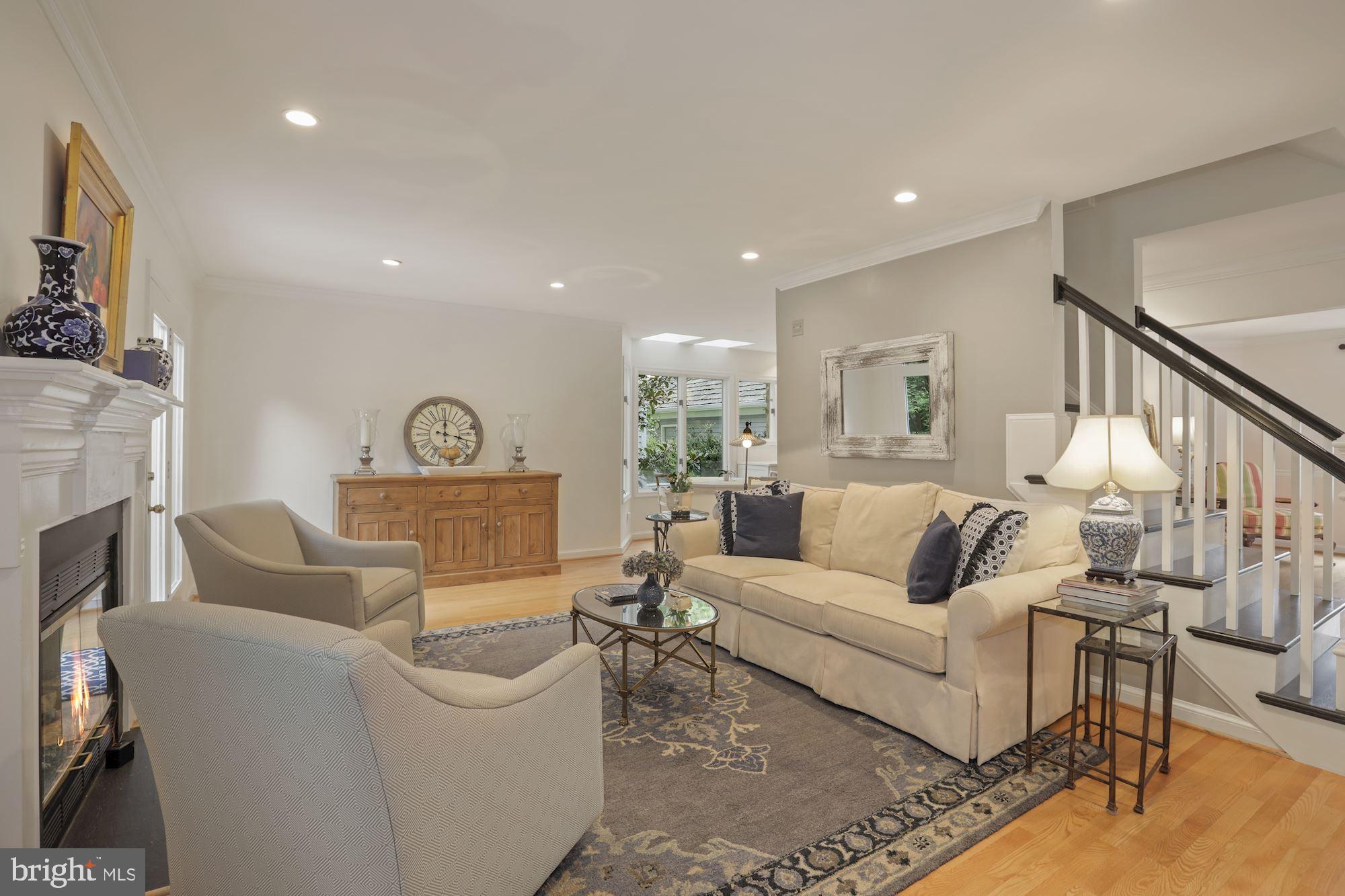 1564 Regatta Lane Reston, VA 20194 - Photo 33 of 33 Open Family Floor Plan