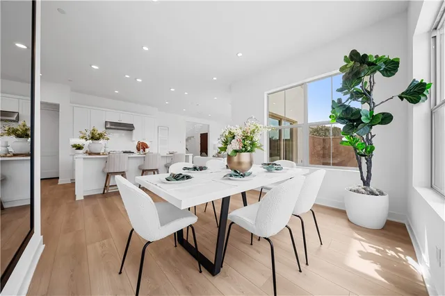 $6,000 | 270 Maricopa, Irvine, CA 92618