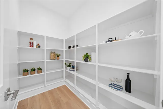 $6,000 | 270 Maricopa, Irvine, CA 92618