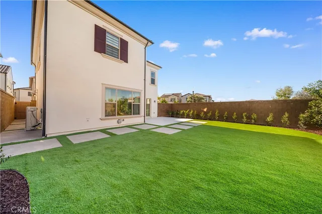 $6,000 | 270 Maricopa, Irvine, CA 92618