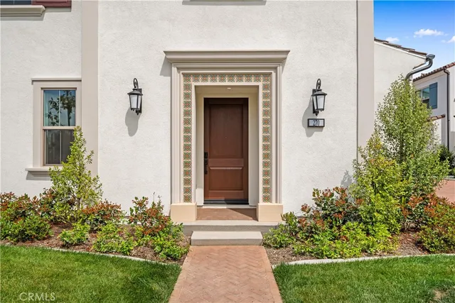 $6,000 | 270 Maricopa, Irvine, CA 92618