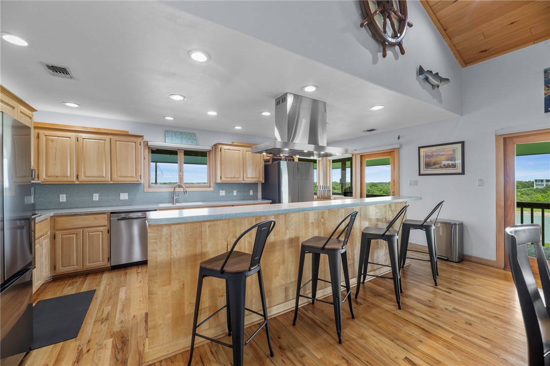 178 Smyth Street Port O'Connor, TX 77982 - Photo 5 of 30