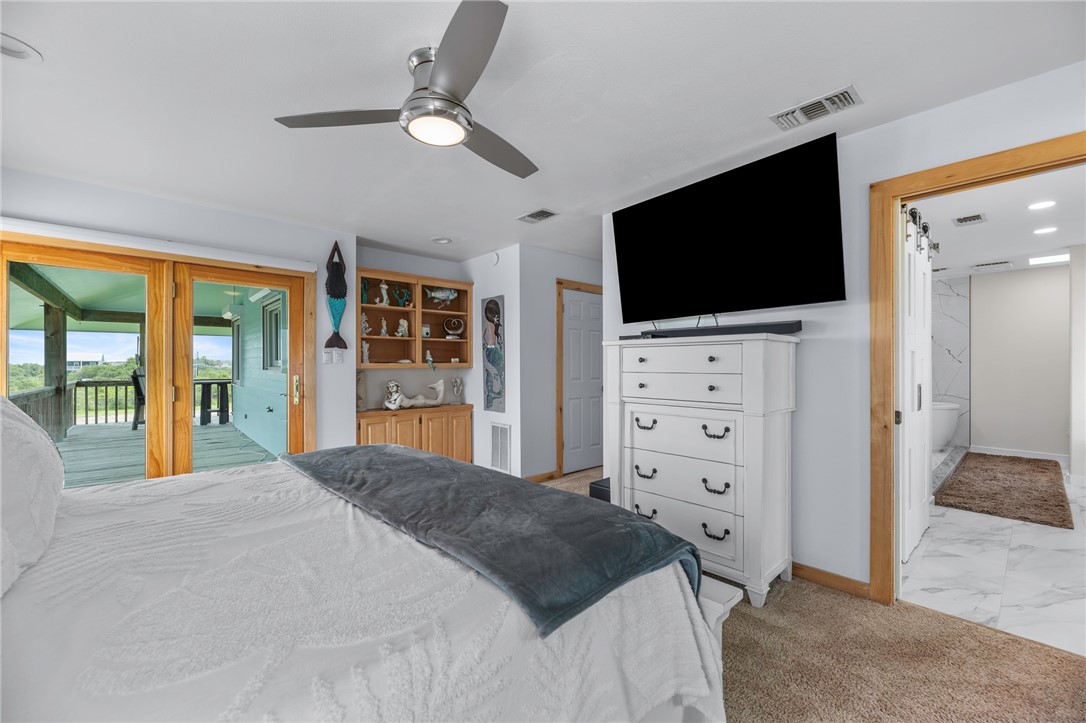 178 Smyth Street Port O'Connor, TX 77982 - Photo 8 of 30