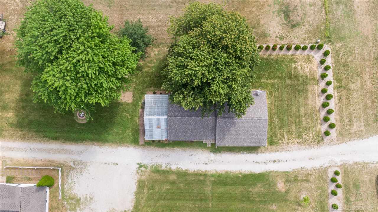 8173 Lakeshore Road Lexington, MI 48450 - Photo 29 of 37 50023609-60.JPG
