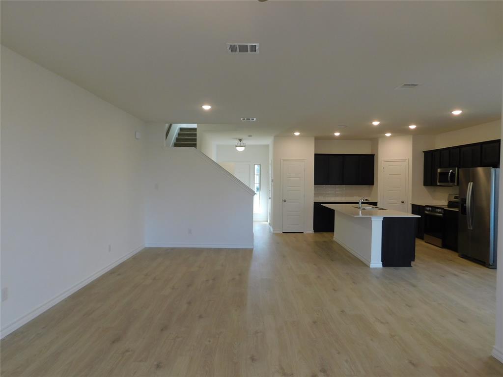 505 Mockingbird Lane Denton, TX 76209 - Photo 9 of 26