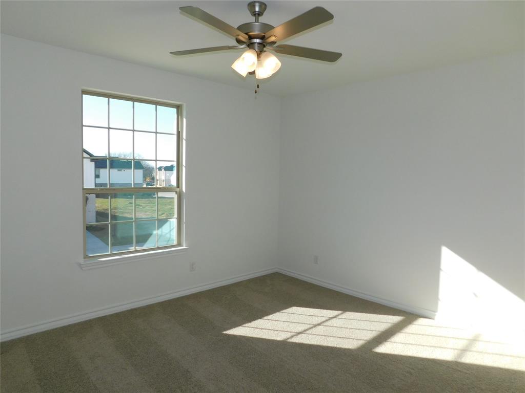 505 Mockingbird Lane Denton, TX 76209 - Photo 10 of 26