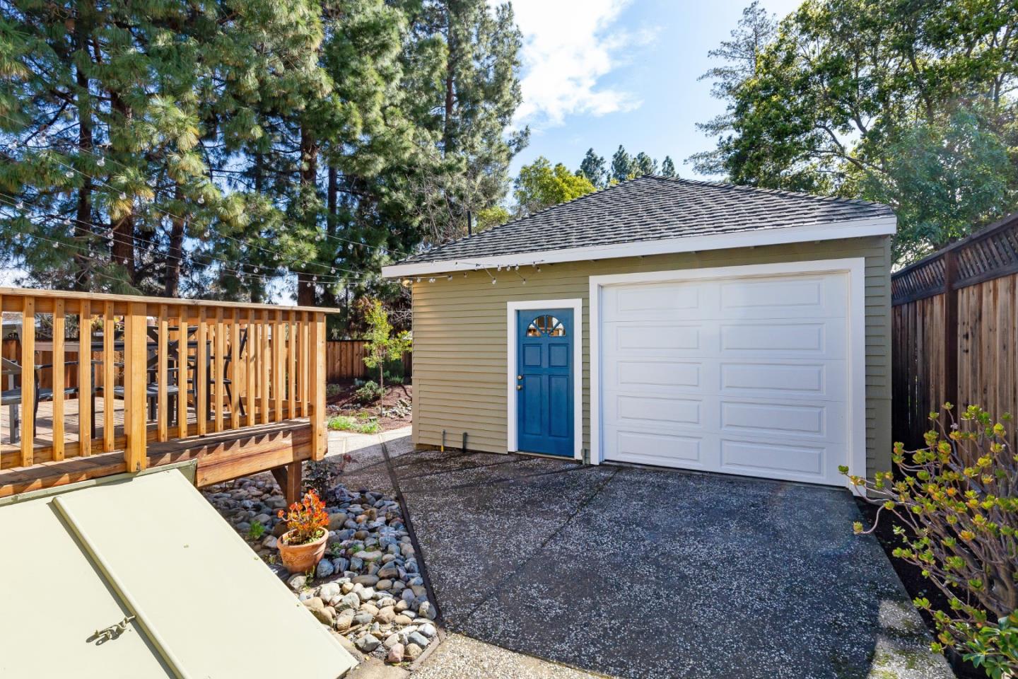 417 Mountain View Avenue Mountain View, CA 94041 - Photo 15 of 22 a view of a house with a small backyard