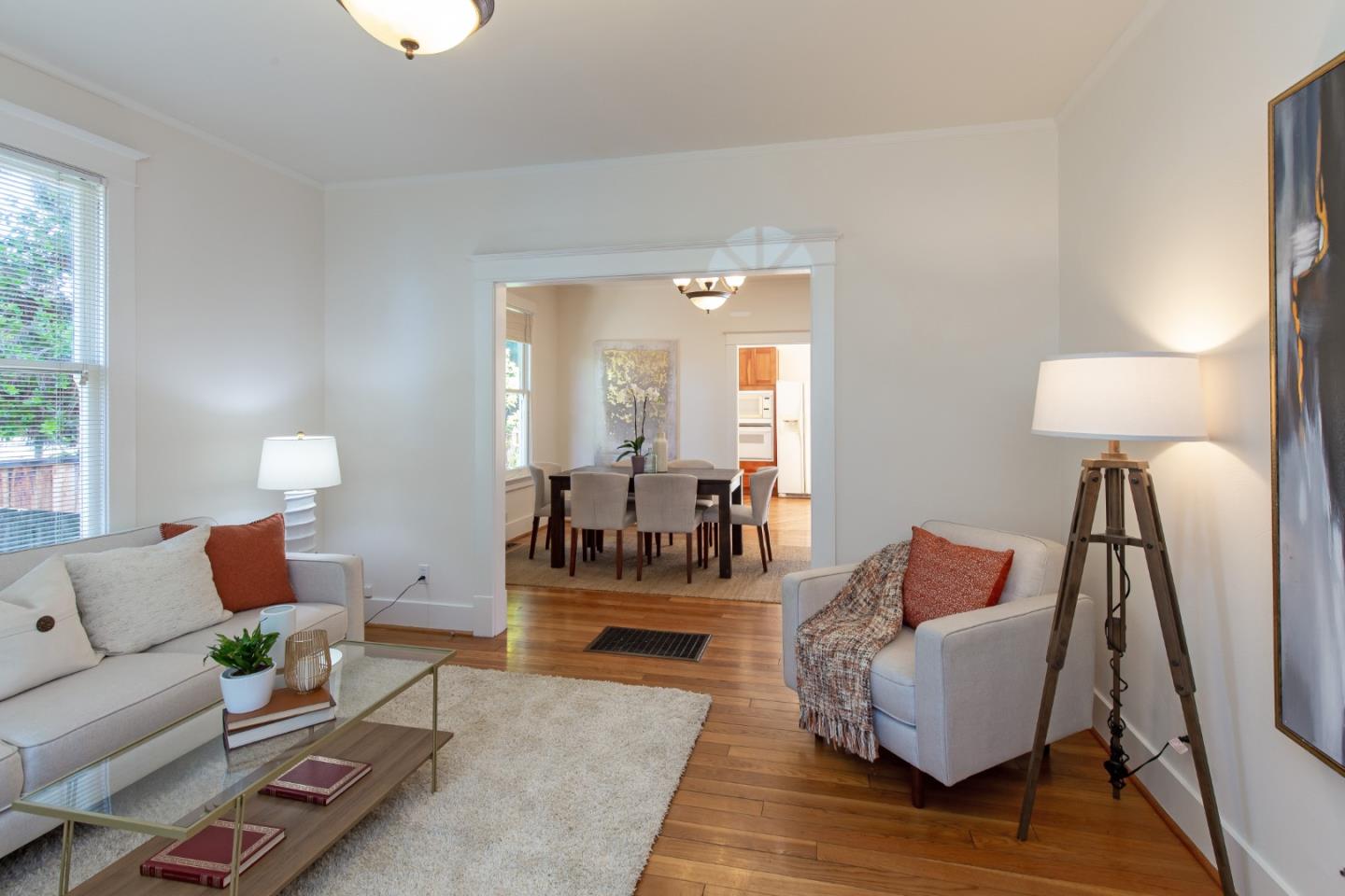 417 Mountain View Avenue Mountain View, CA 94041 - Photo 4 of 22 a living room with furniture and a lamp