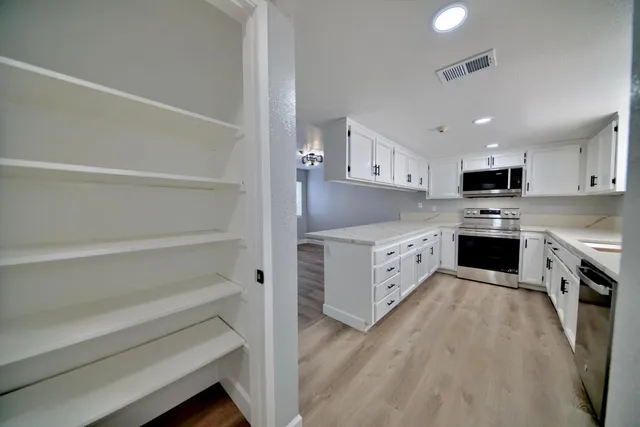 $850,000 | 5859 Central Avenue, Newark, CA 94560