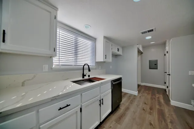 $900,000 | 5859 Central Avenue, Newark, CA 94560