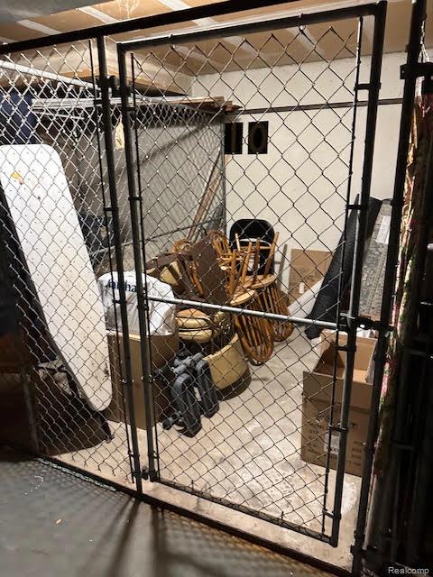29289 Hayes Road, Unit F10 Warren, MI 48088 - Photo 31 of 40 31_Storage_1.jpg
