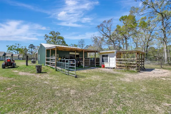 $775,000 | 24677 Farm To Market Road 2090, Splendora, TX 77372