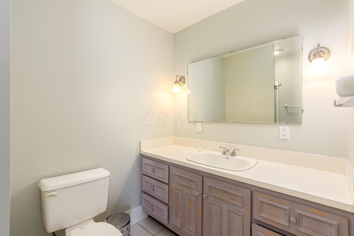 638 Granville Road Newark, OH 43055 - Photo 36 of 52 Gallery Image 36