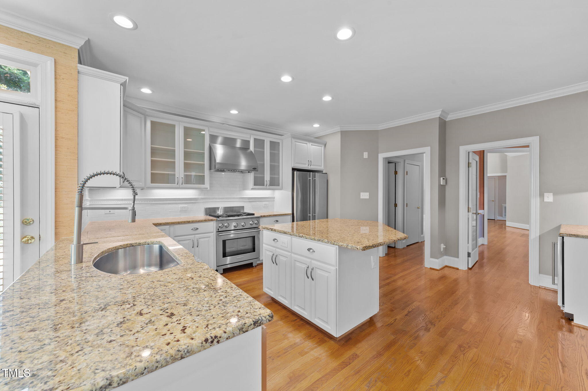 2613 Hawtree Drive Raleigh, NC 27613 - Photo 11 of 47 21-web-or-mls-VB4A8321