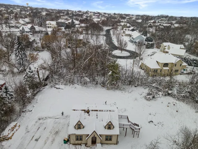 $484,000 | W140N10259 West Fond Du Lac Avenue, Germantown, WI 53022