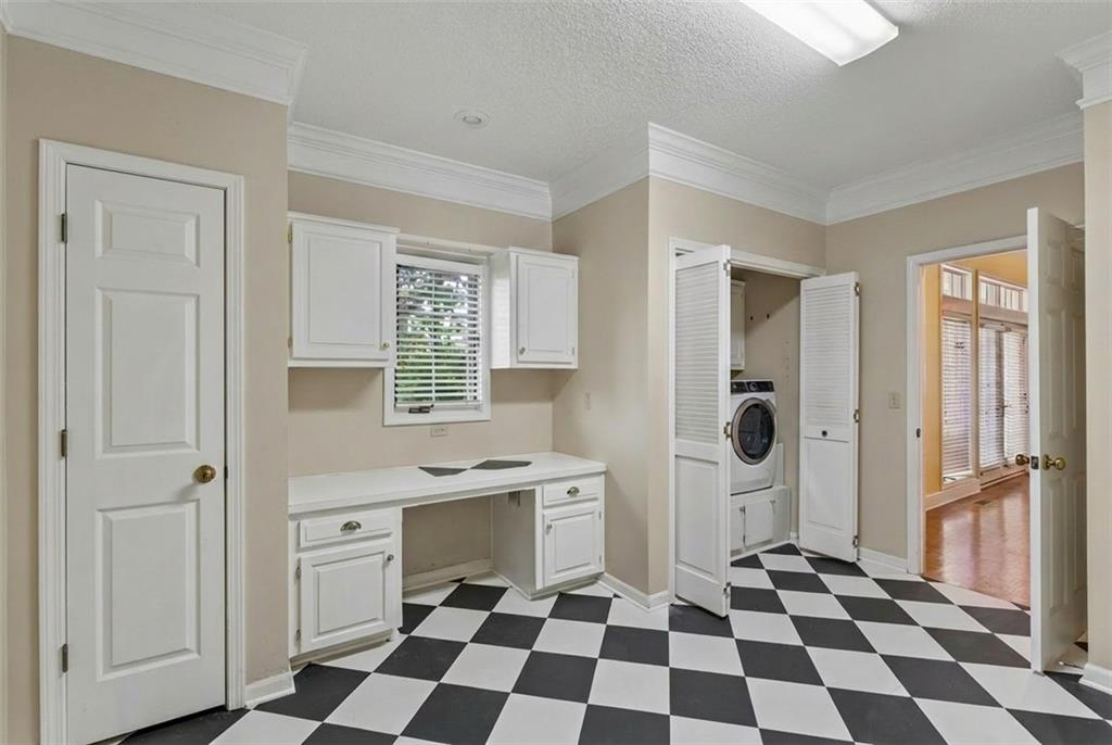 14936 Rhodes Circle Lenexa, KS 66215 - Photo 34 of 87
