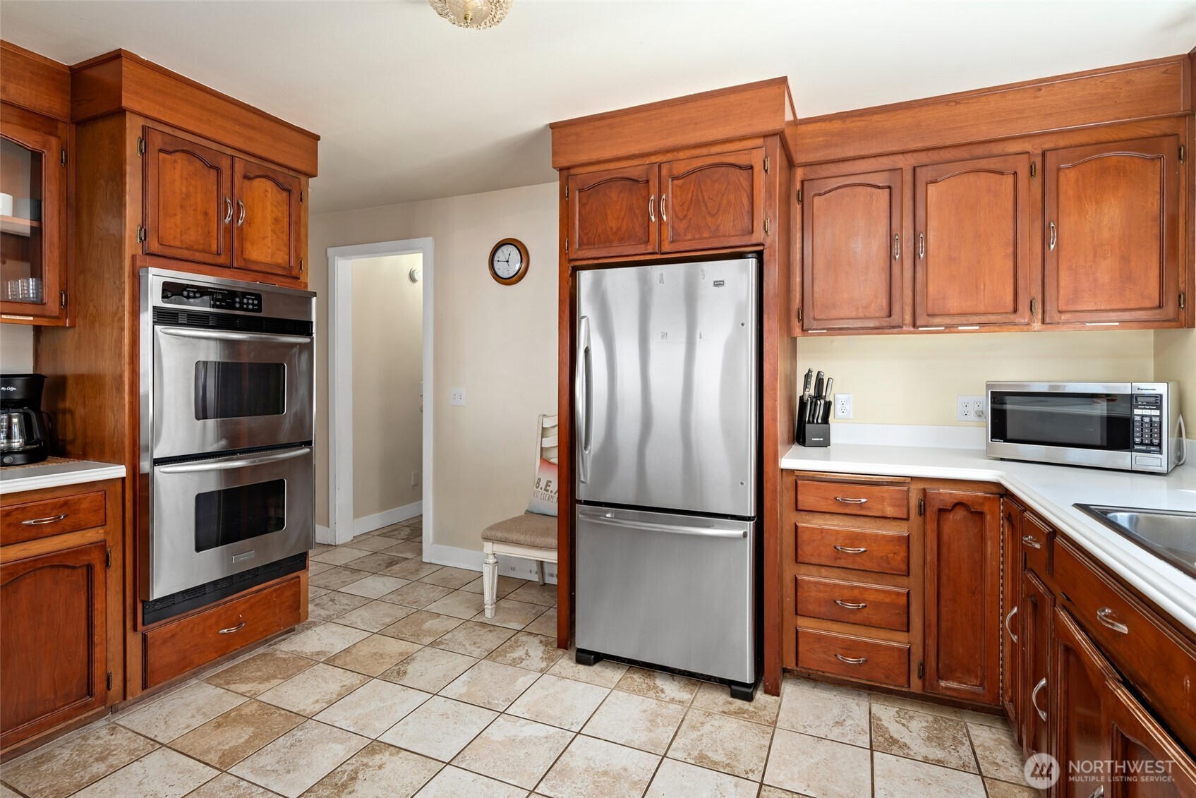 1399 West Beach Road Oak Harbor, WA 98277 - Photo 19 of 40 Gallery Image 19