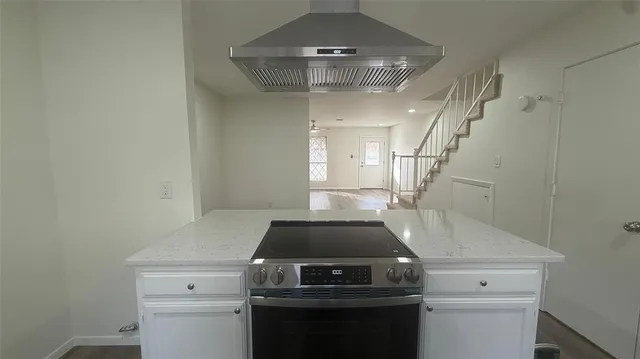 $275,000 | 73 Winchester Drive, Euless, TX 76039