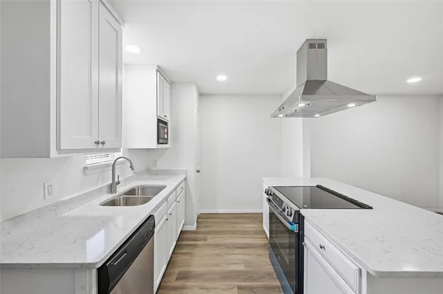 $275,000 | 73 Winchester Drive, Euless, TX 76039