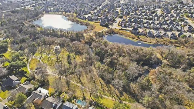 $275,000 | 73 Winchester Drive, Euless, TX 76039