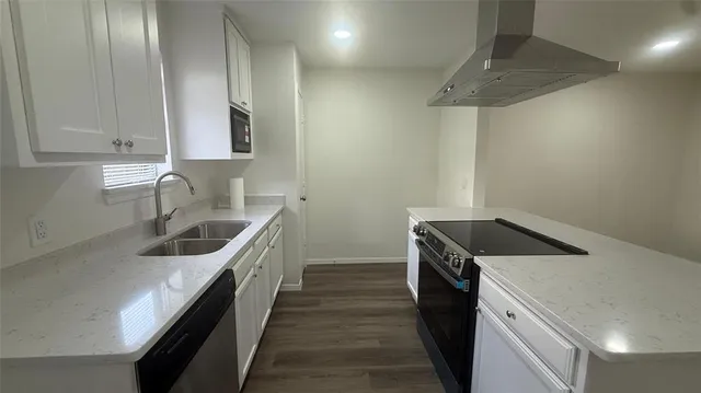 $275,000 | 73 Winchester Drive, Euless, TX 76039