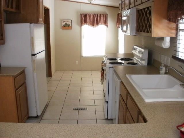 282 Old Shaffer Road Somerset, PA 15501 - Photo 9 of 15 Gallery Image 9