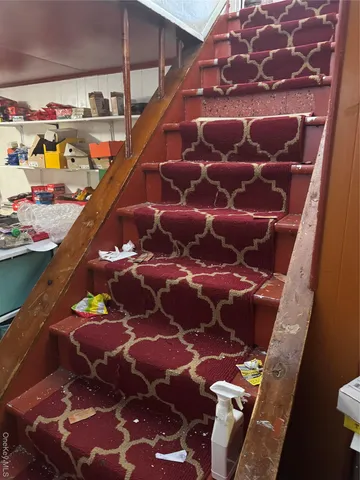 $1,000,000 | 33 North Montgomery Street, Valley Stream, NY 11580