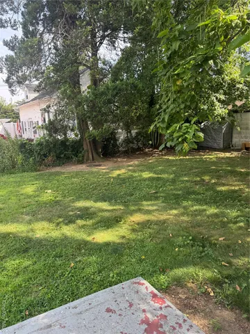 $1,000,000 | 33 North Montgomery Street, Valley Stream, NY 11580