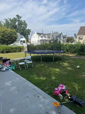 $1,000,000 | 33 North Montgomery Street, Valley Stream, NY 11580