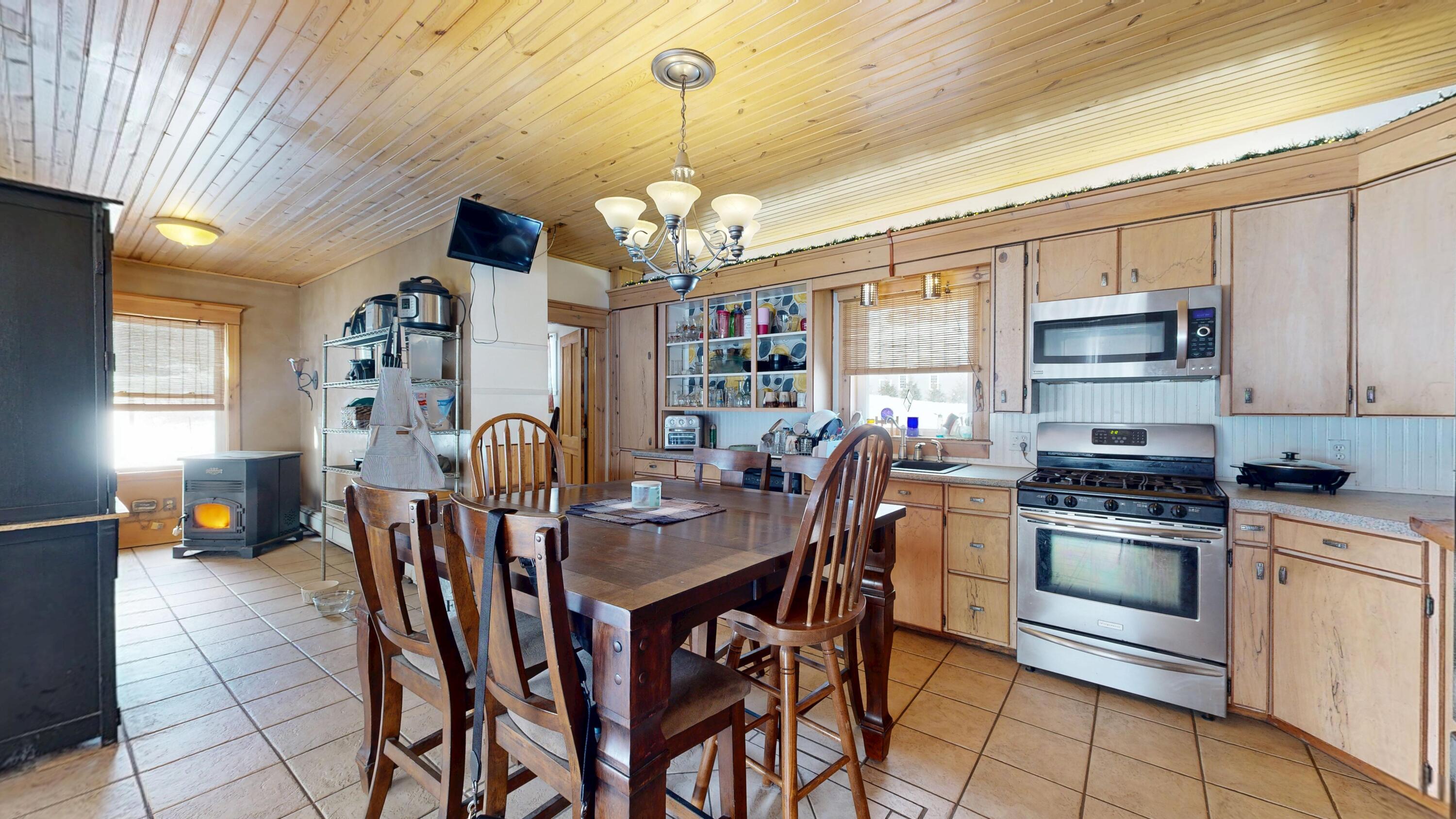 18 Temple Road Wilton, ME 04294 - Photo 13 of 74 Kitchen