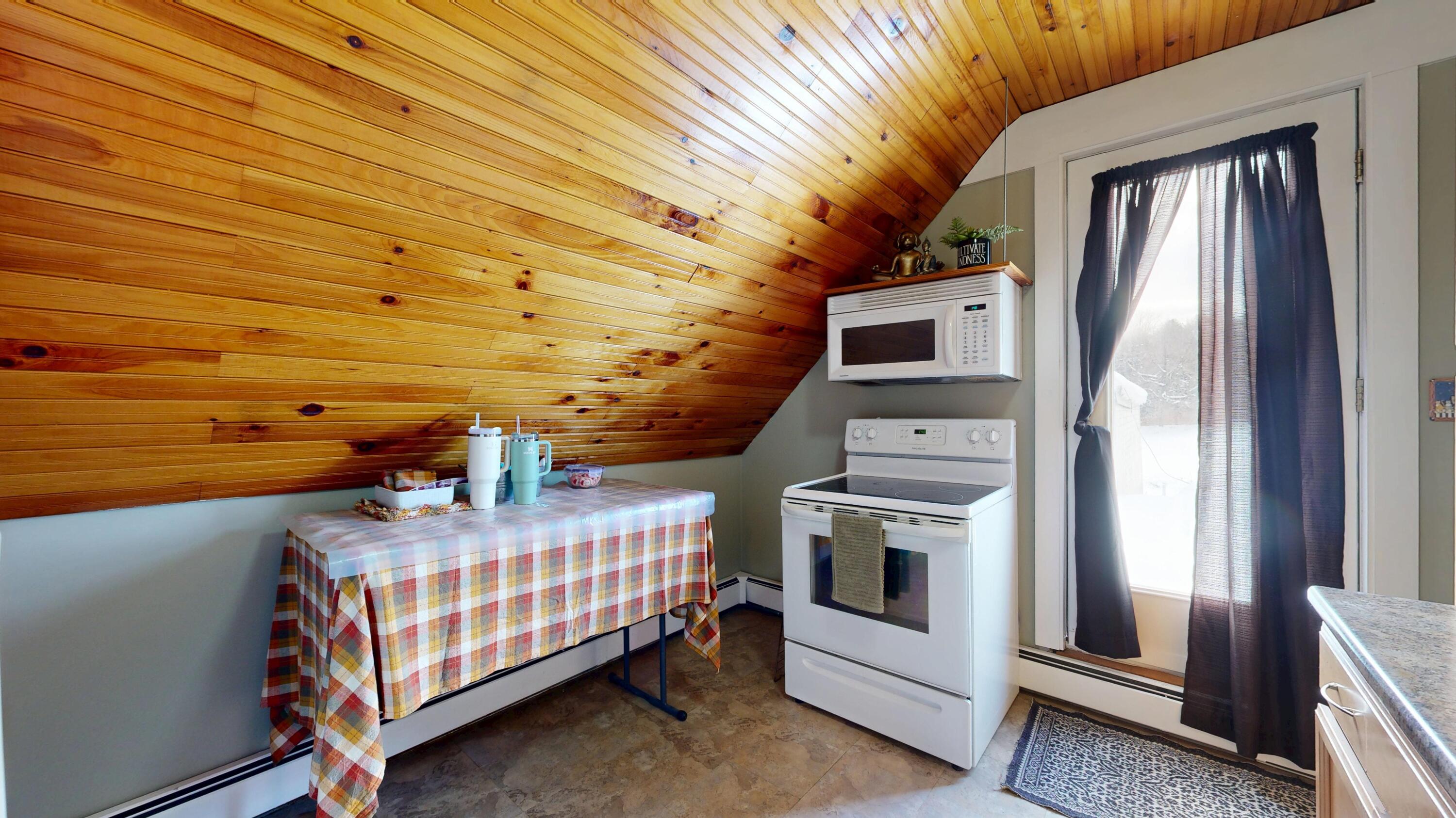 18 Temple Road Wilton, ME 04294 - Photo 36 of 74 2nd floor kitchen
