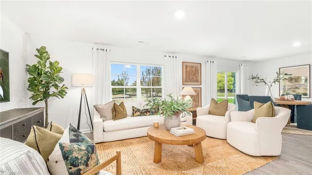 $303,490 | 104 Linden Drive, Thomasville, NC 27360