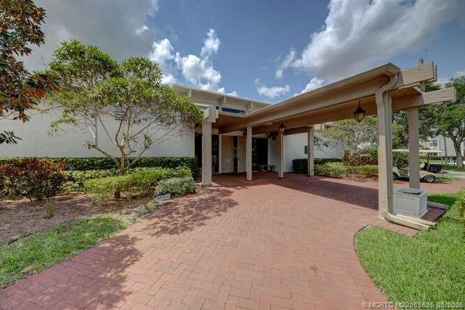 1950 Southwest Palm City Road, Unit 3209 Stuart, FL 34994 - Photo 39 of 64 CLubhouse.