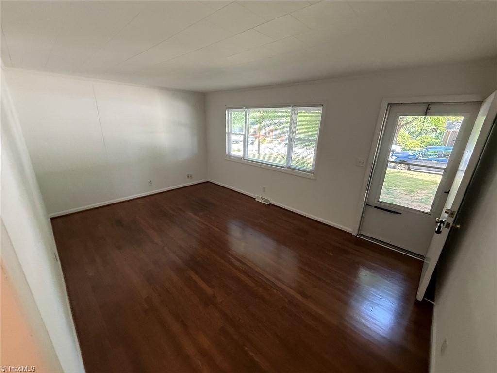 1102 Oak Grove Road Southwest Winston-Salem, NC 27103 - Photo 3 of 11