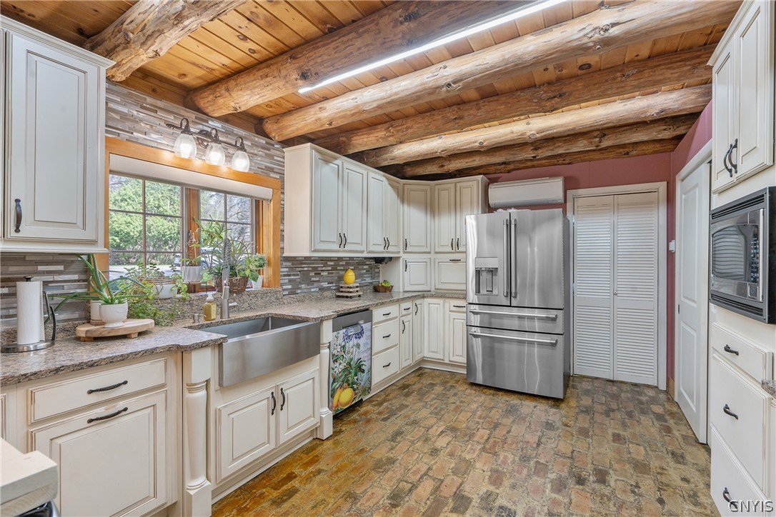 3700 Hayes Road Lysander, NY 13027 - Photo 13 of 50