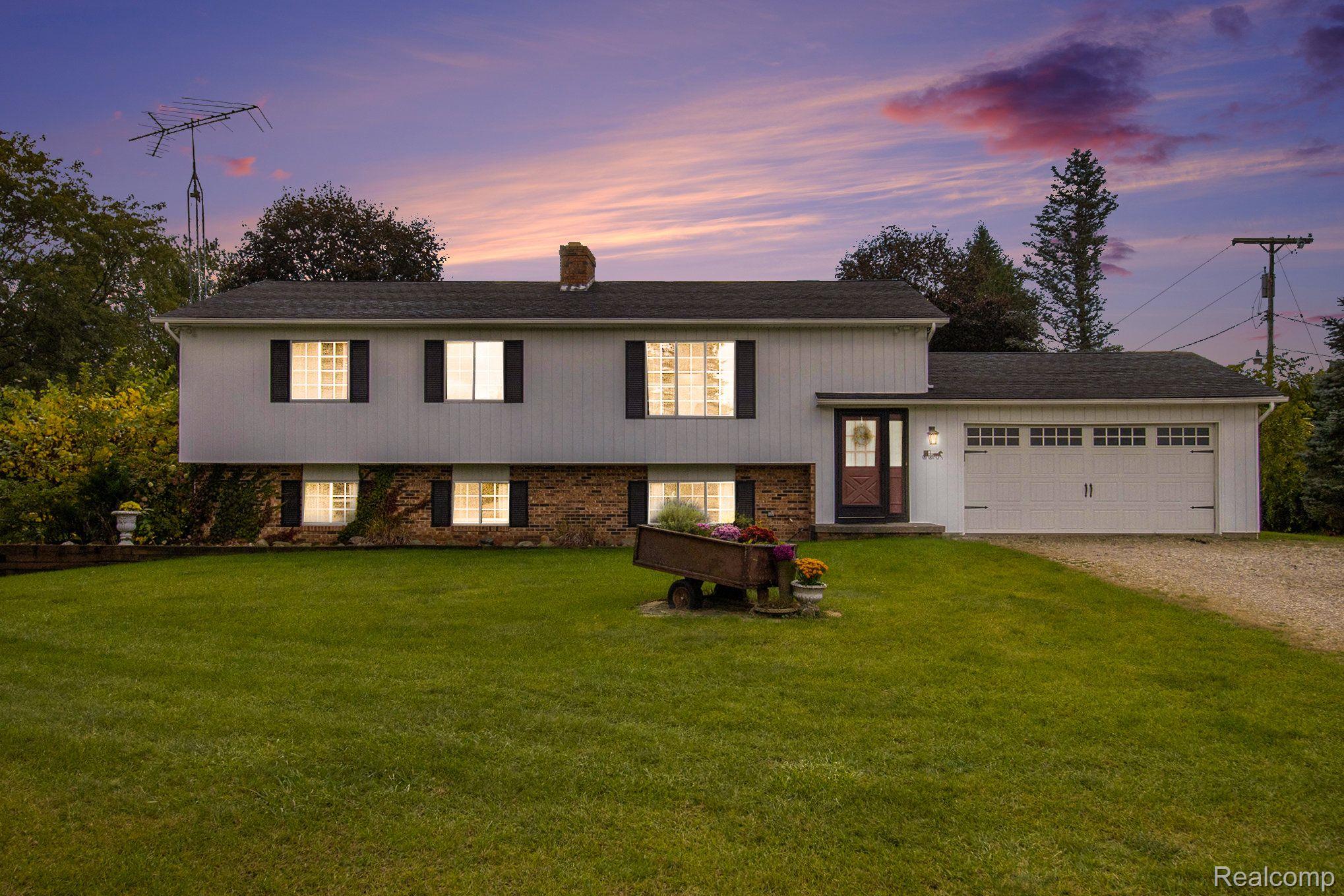 49 Olde Franklin Road Howell, MI 48855 - Photo 1 of 36 Gallery Image 1
