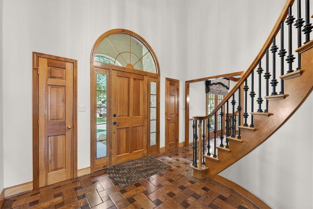 6150 North Mattox Road Kansas City, MO 64151 - Photo 6 of 81