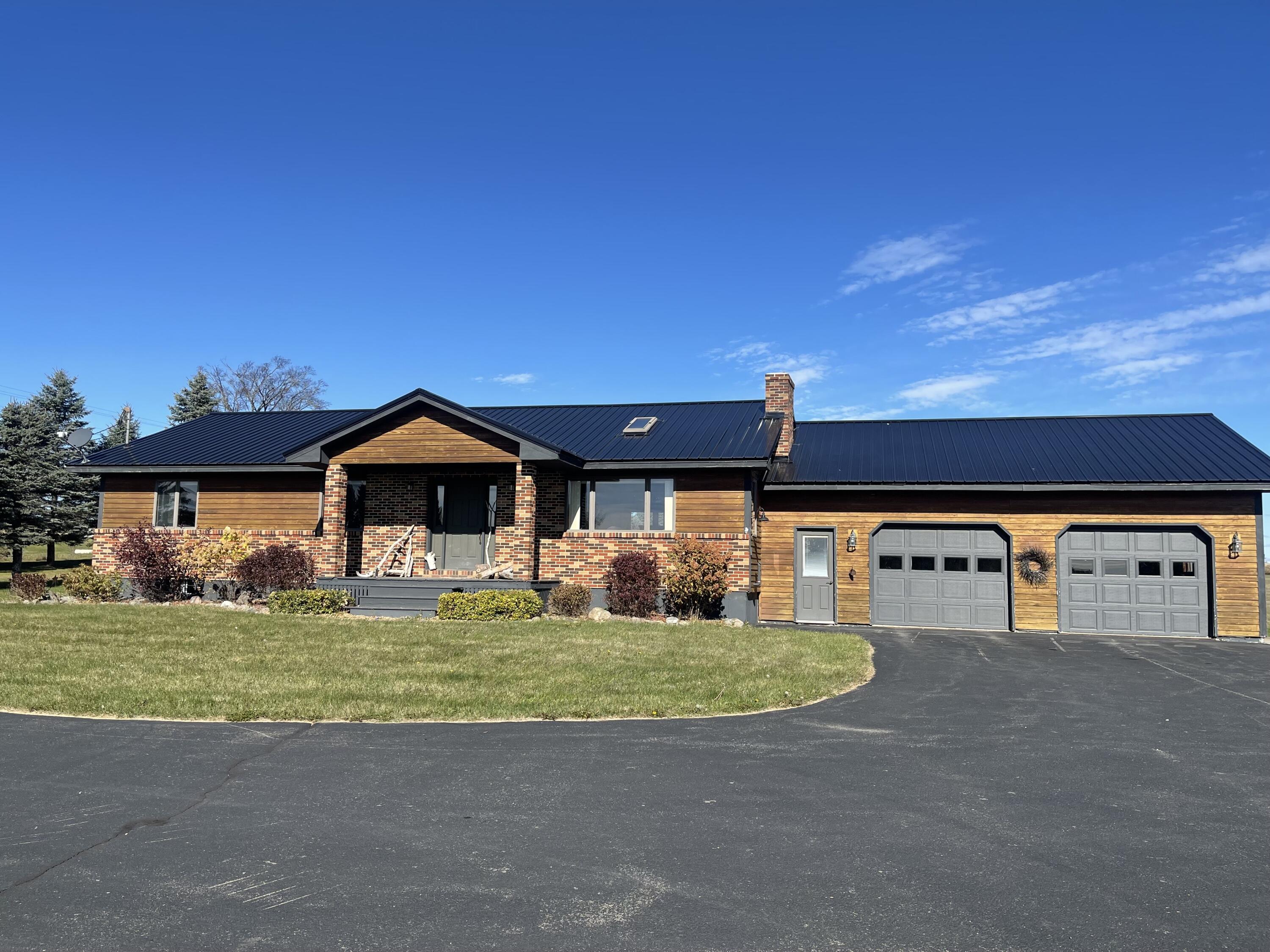 491 Van Buren Road Caribou, ME 04736 - Photo 6 of 62 IMG_7132