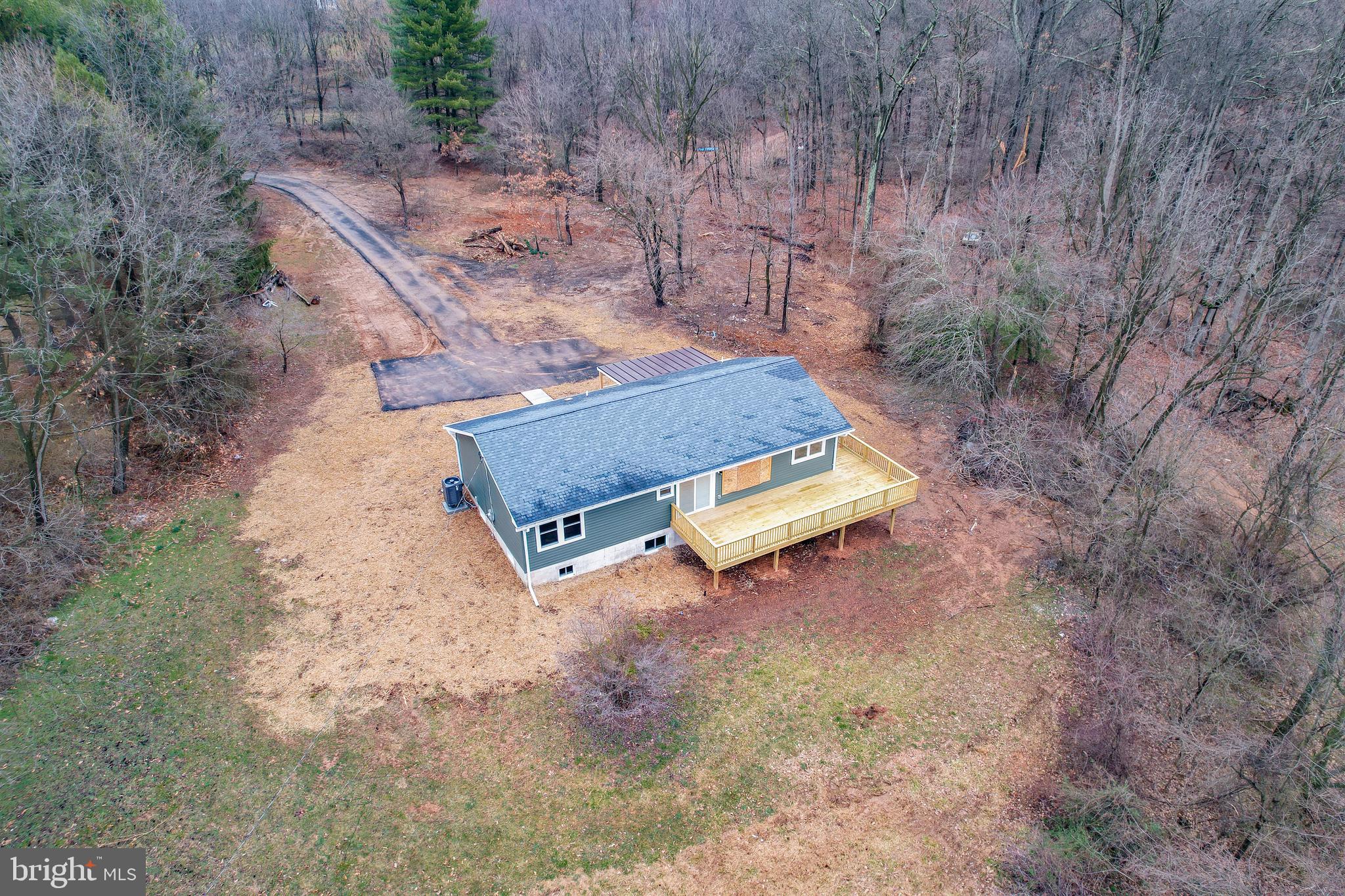 4243 Old Hanover Road Westminster, MD 21158 - Photo 5 of 60 Gallery Image 5