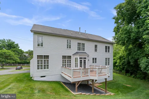 $850,000 | 18840 Liberty Mill Road, Germantown, MD 20874