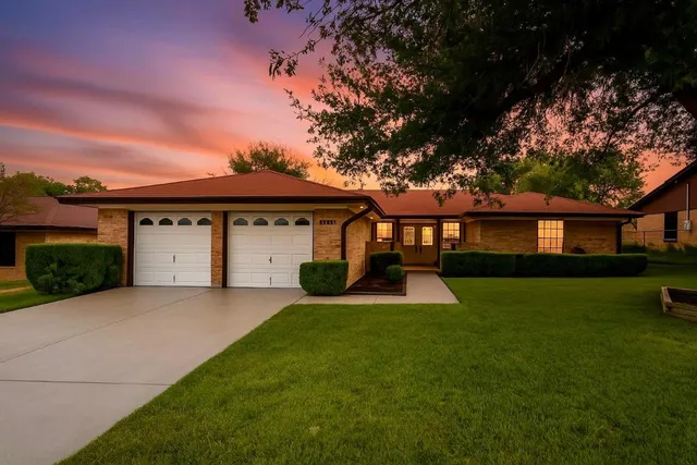 $215,000 | 2710 Grasslands Drive, Killeen, TX 76549