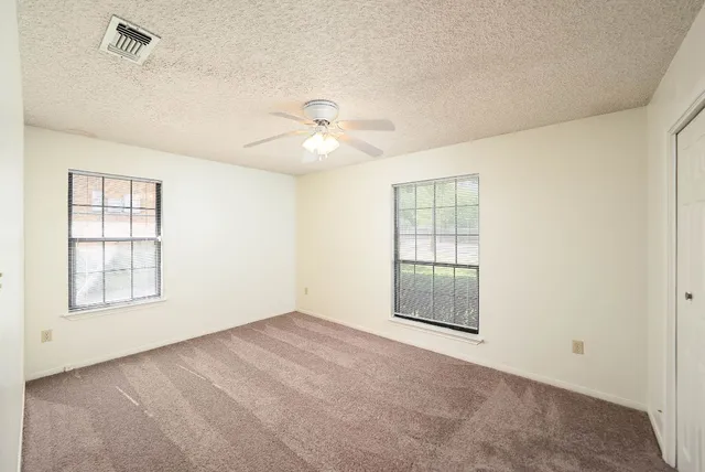 $215,000 | 2710 Grasslands Drive, Killeen, TX 76549