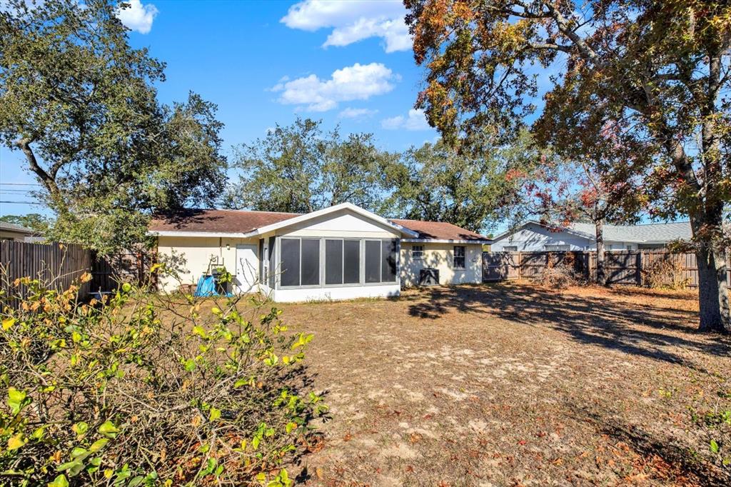 5400 Mariner Boulevard Spring Hill, FL 34609 - Photo 13 of 16