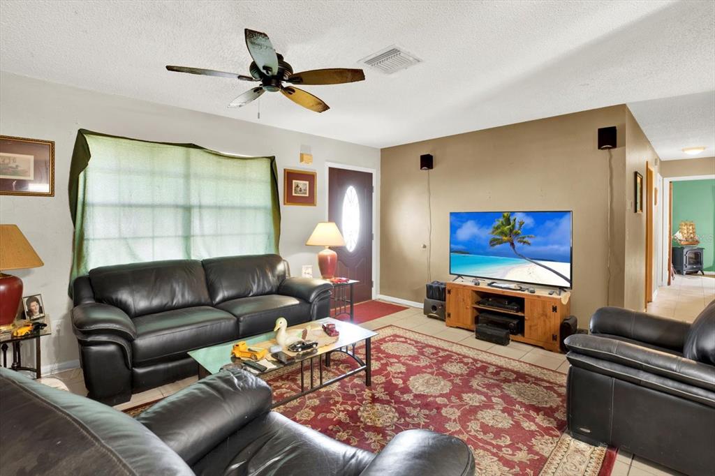 5400 Mariner Boulevard Spring Hill, FL 34609 - Photo 3 of 16