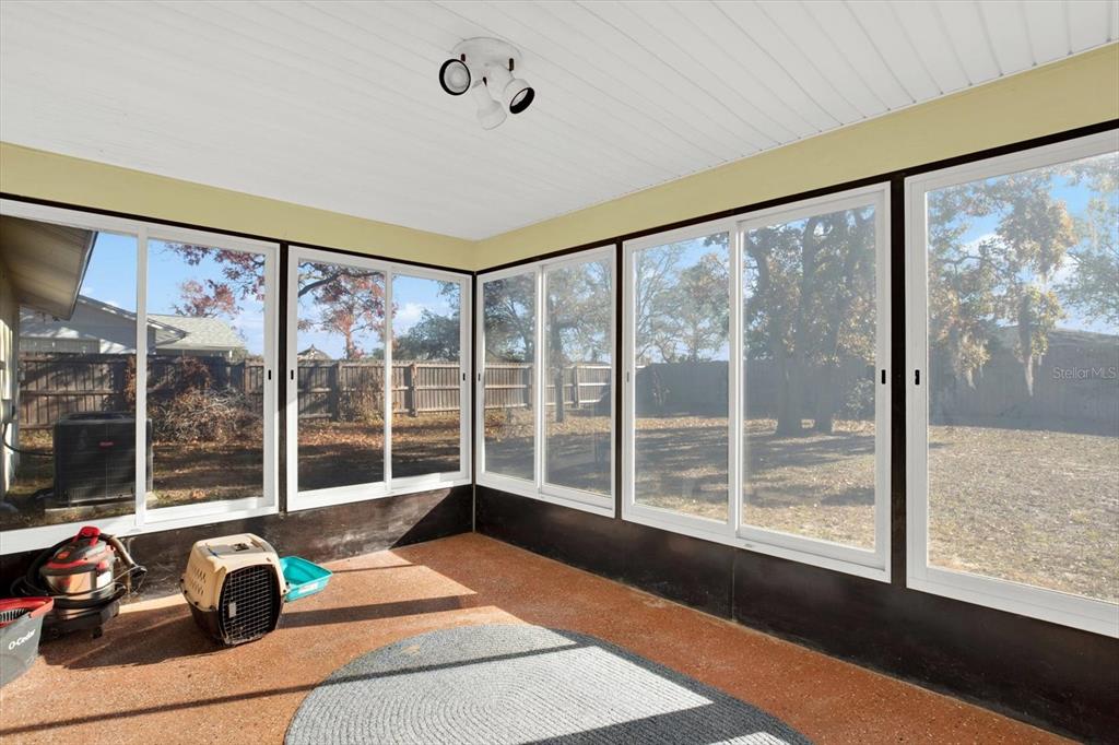 5400 Mariner Boulevard Spring Hill, FL 34609 - Photo 10 of 16