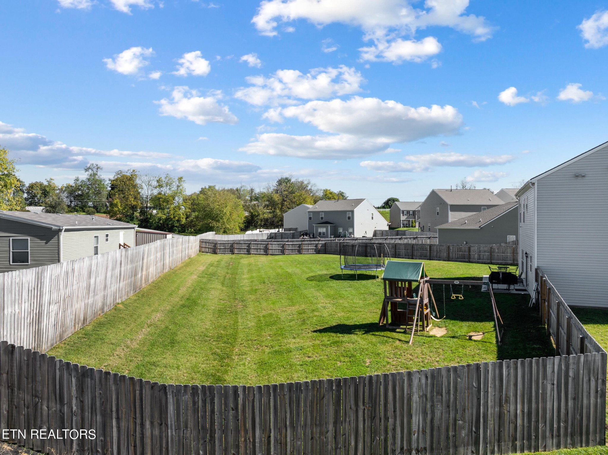 1160 Beacon Road Sevierville, TN 37876 - Photo 29 of 37 Gallery Image 29